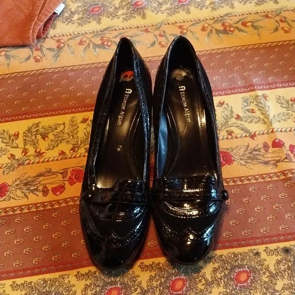 Etienne Aigner pumps - Picture 3 of 7
